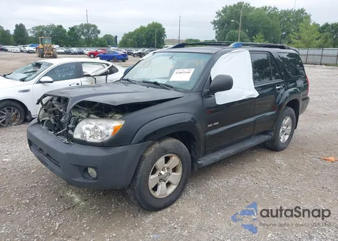2007 Toyota 4Runner Sr5 V8 z USA, uszkodzony, nr VIN JTEBT14R178038276